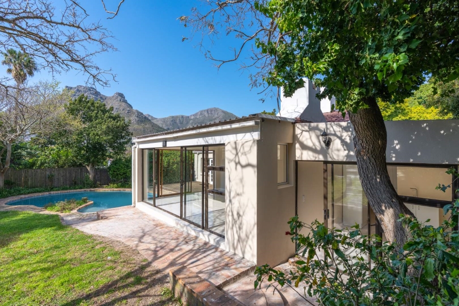4 Bedroom Property for Sale in Hout Bay Western Cape